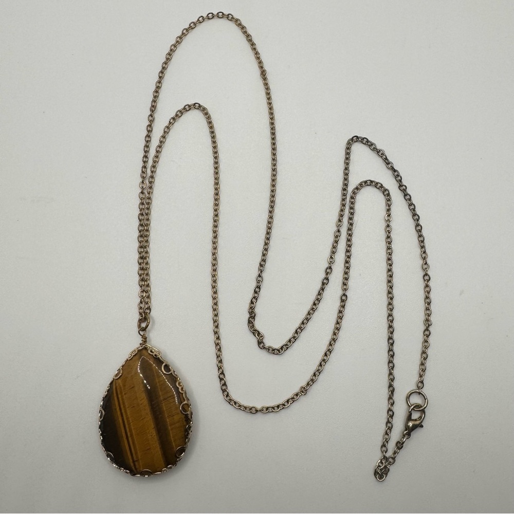 🔴 3/$15! Francesca's Tiger Eye Stone Long Pendant Necklace